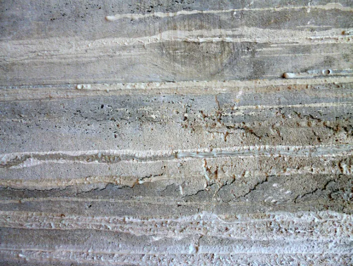 混泥土开裂的常见原因及解决办法!!！